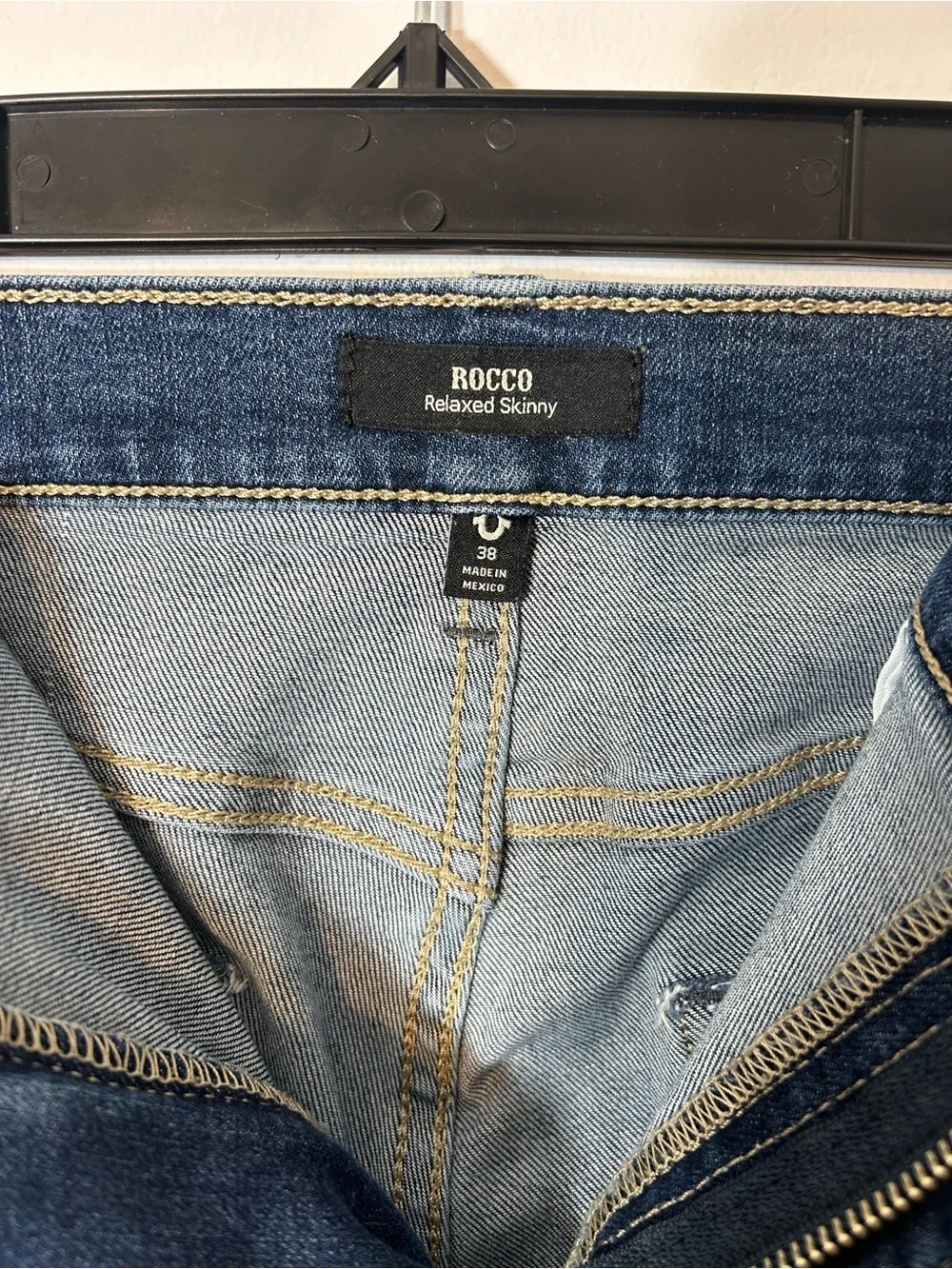 Men’s True Religion Rocco Relaxed Skinny Jeans Dark Wash Size 38